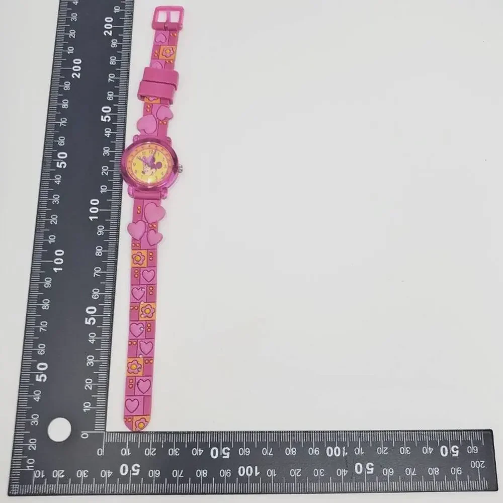 Vintage Disney Minnie Mouse Pink Hearts Watch